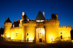 Chateau Chabenet bei Nacht
